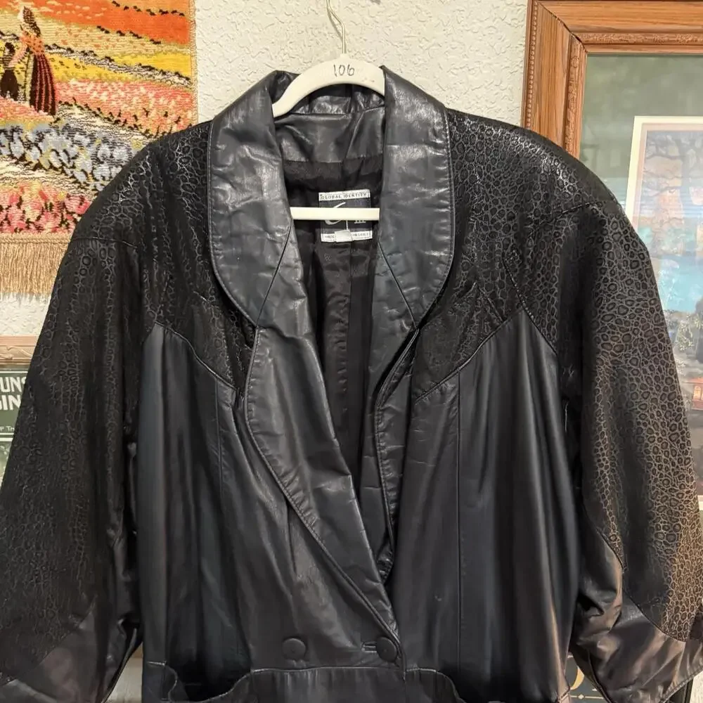 Vintage 80s Global Identity G-III Women’s Black Leather Trench Coat Size‎ Medium